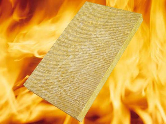 外墻保溫擠塑板集隔熱、保溫、阻燃于一體