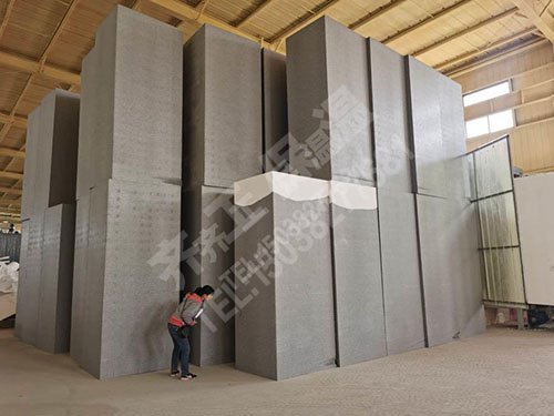 解析擠塑板保溫材料在生產(chǎn)時(shí)注意事項(xiàng) 解析擠塑板保溫材料在生產(chǎn)時(shí)注意事項(xiàng)